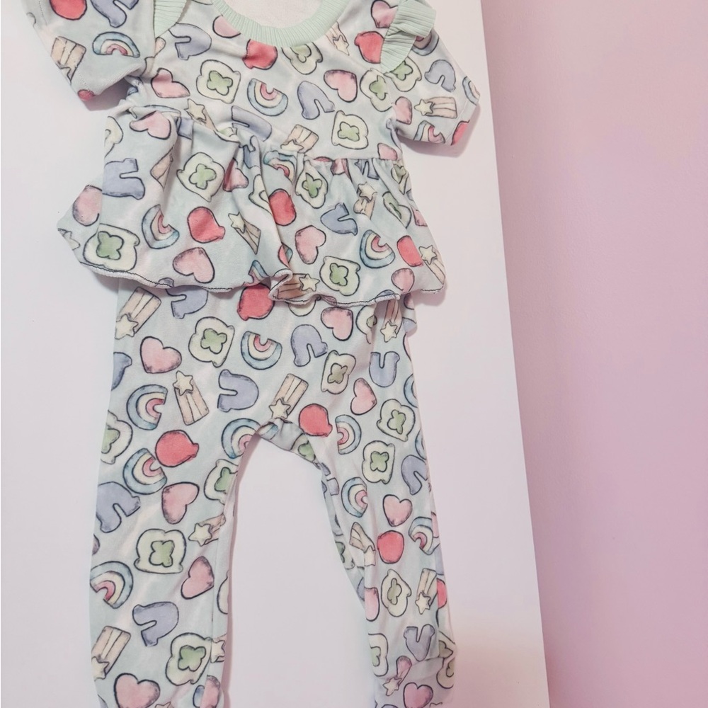 Baby Girls Pastel Hearts & Rainbows One-Piece Bodysuit lucky charms